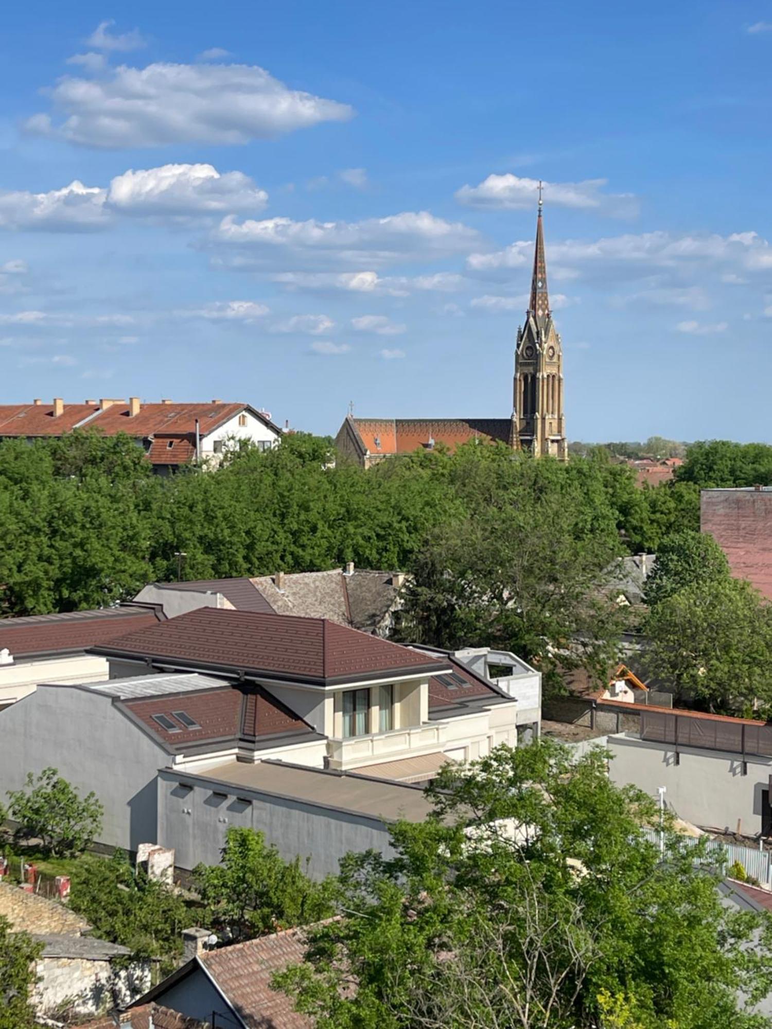 Synthesis Apartments Суботица Екстериор снимка